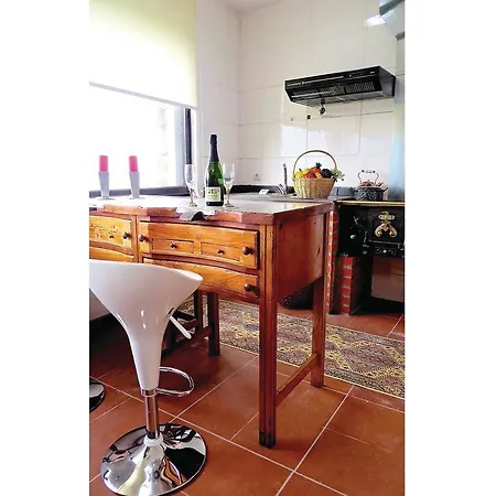 Casa de Férias One-bedroom Holiday P-4550-360 With A Fireplace 07